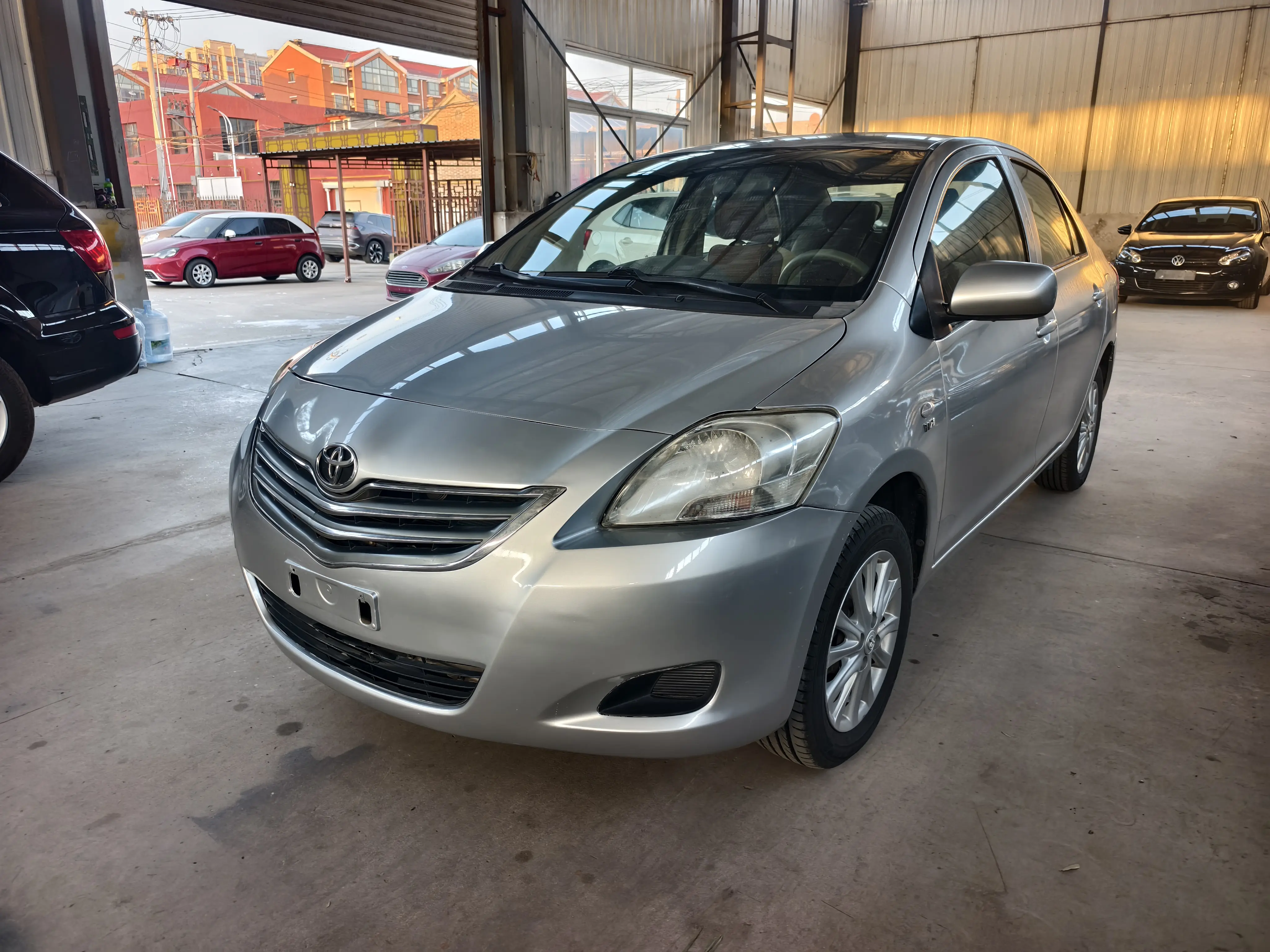 Toyota Vios  из Китая