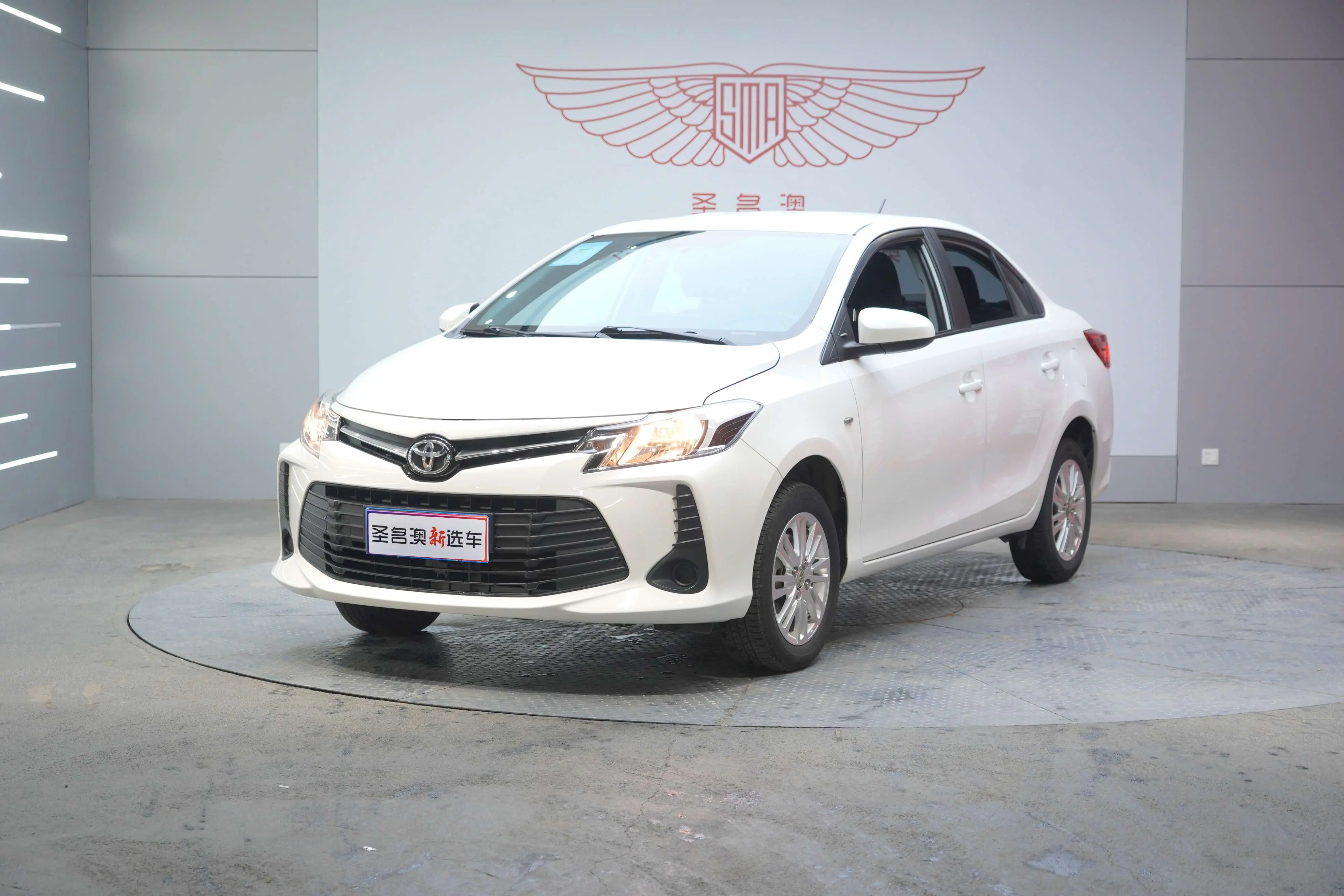 Toyota Vios  из Китая
