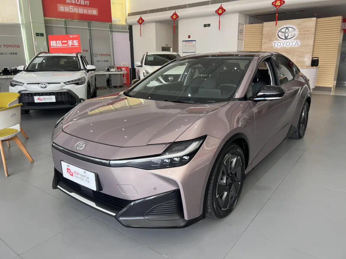 Toyota bZ3  из Китая