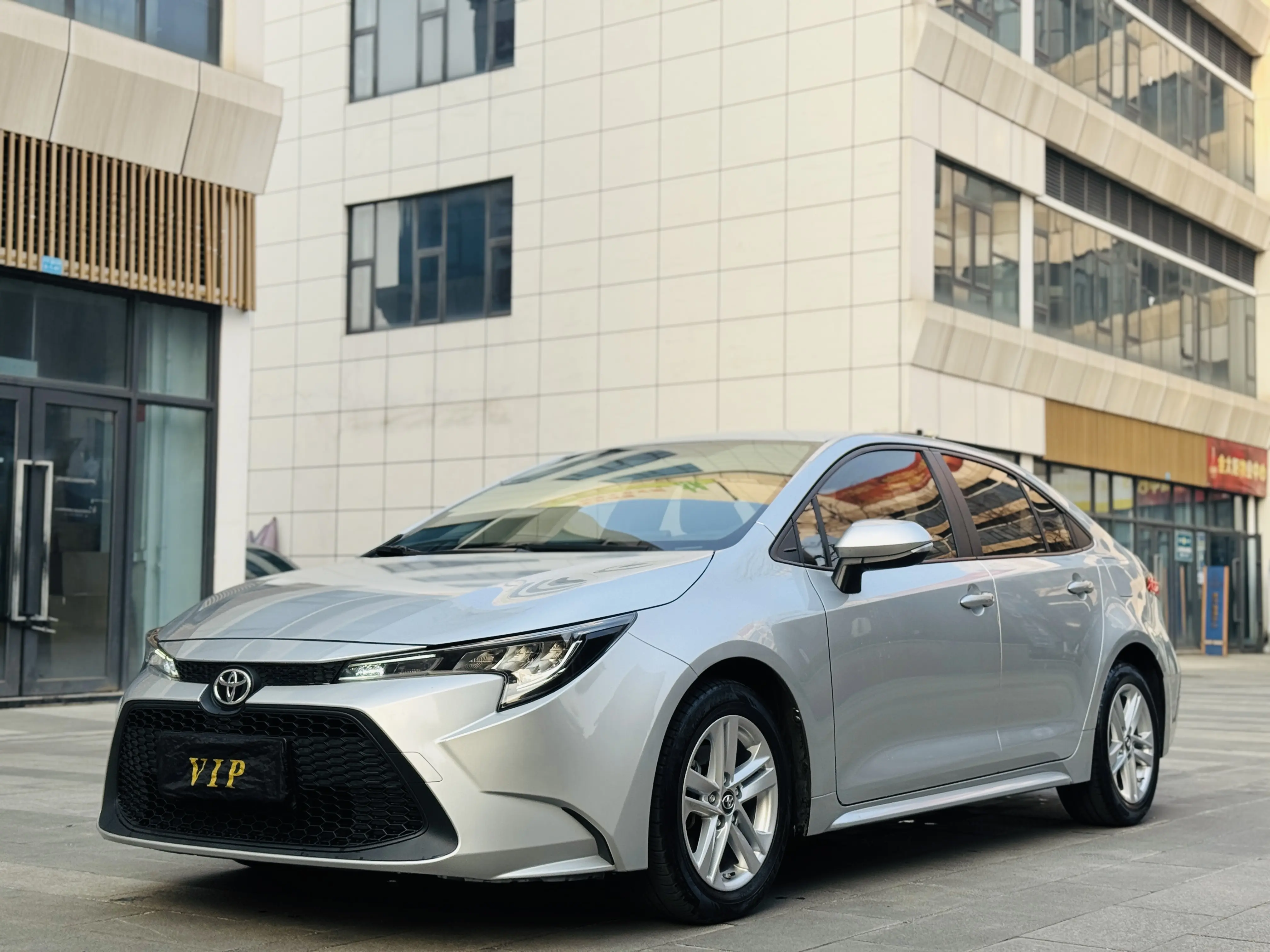 Toyota Levin (Lei Ling)  из Китая