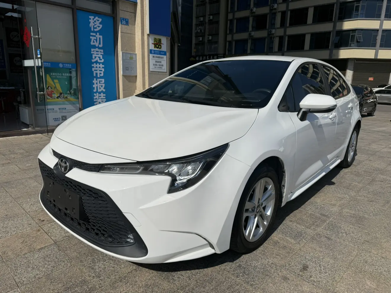 Toyota Levin (Lei Ling)  из Китая