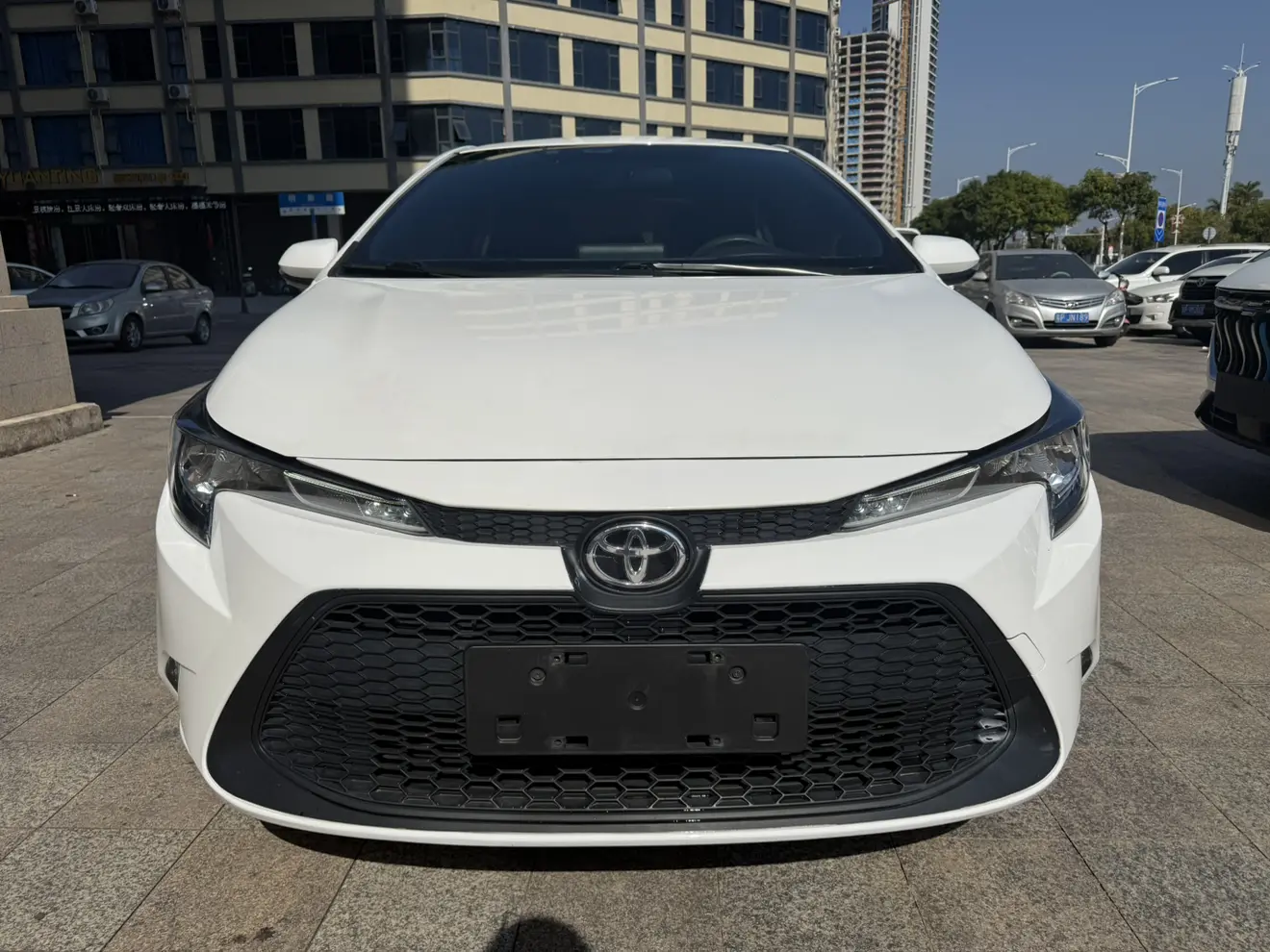 Toyota Levin (Lei Ling)  из Китая