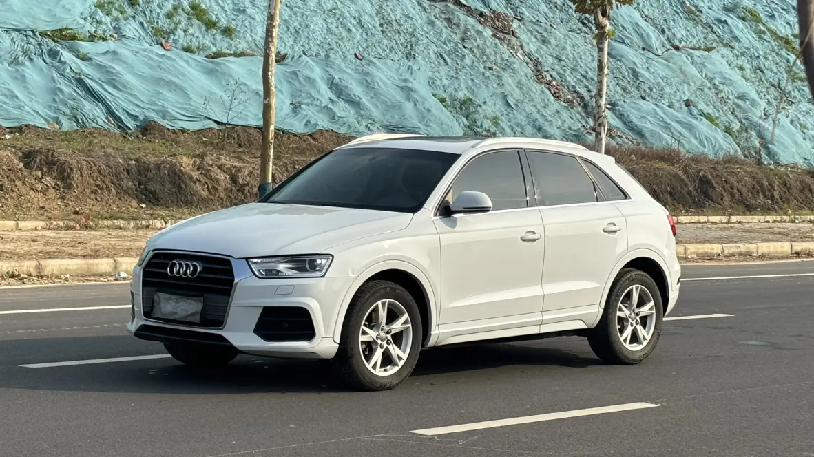 Audi Q3  из Китая