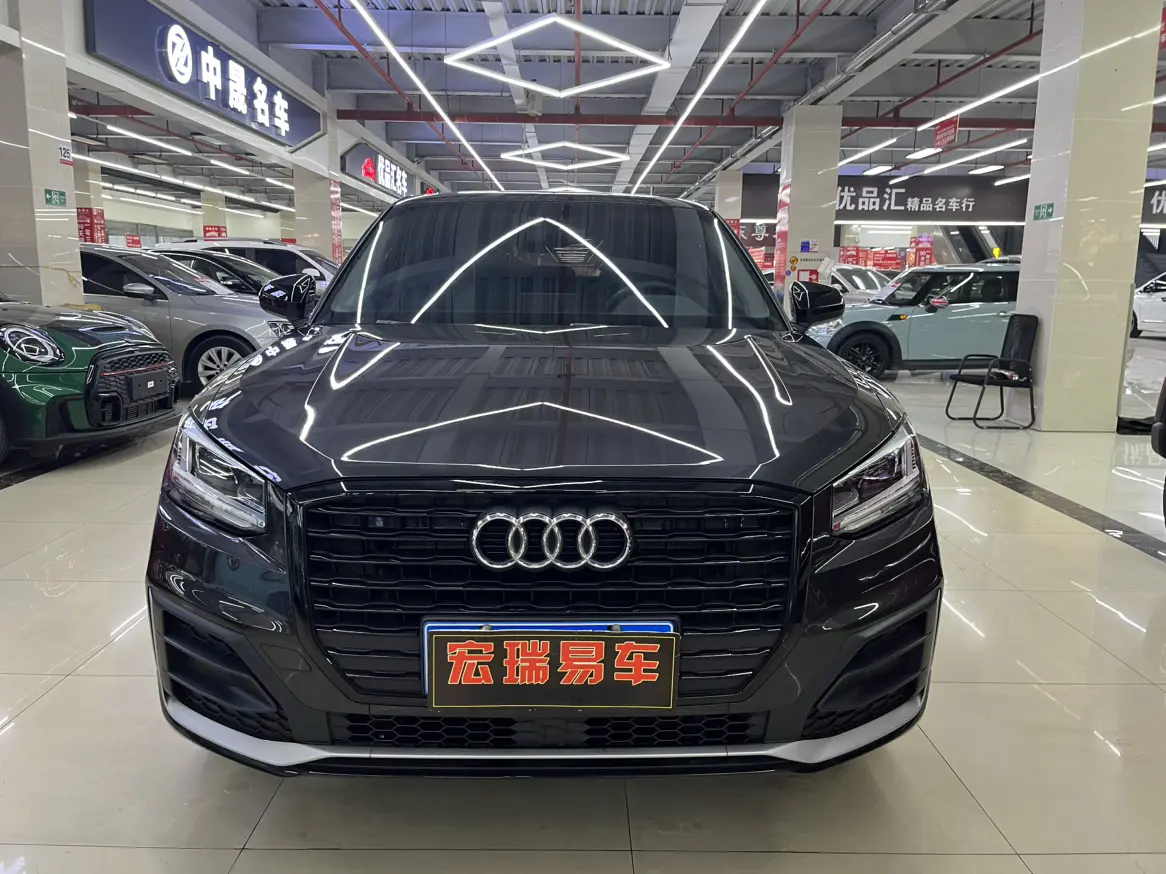 Audi Q2L  из Китая