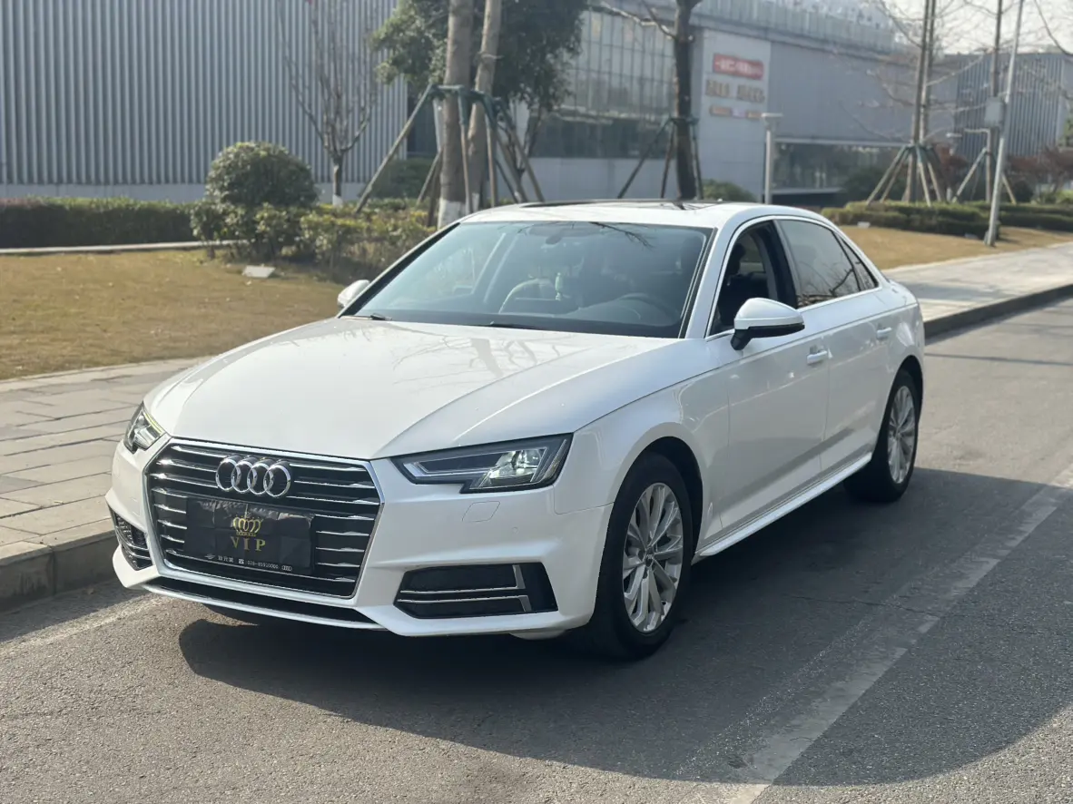 Audi A4L  из Китая