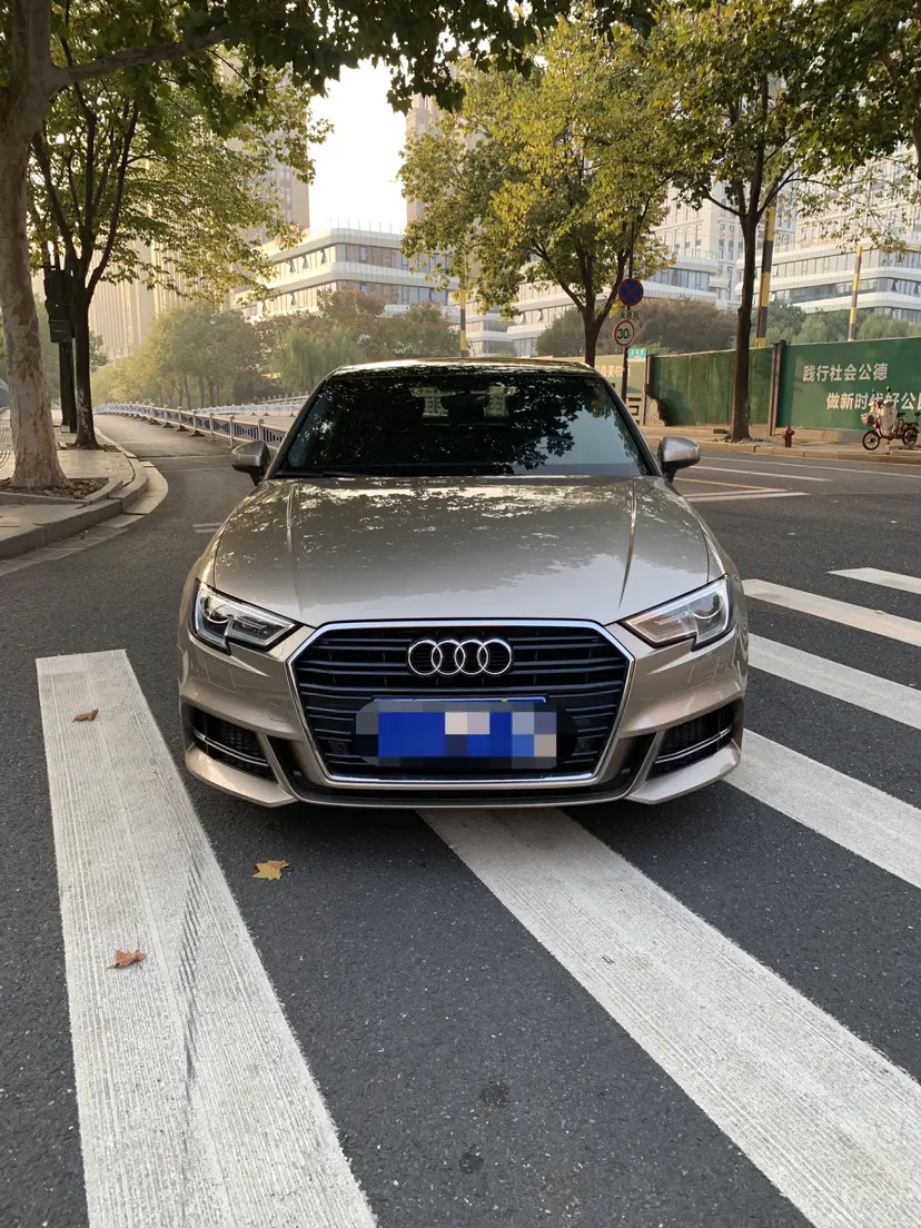 Audi A3  из Китая