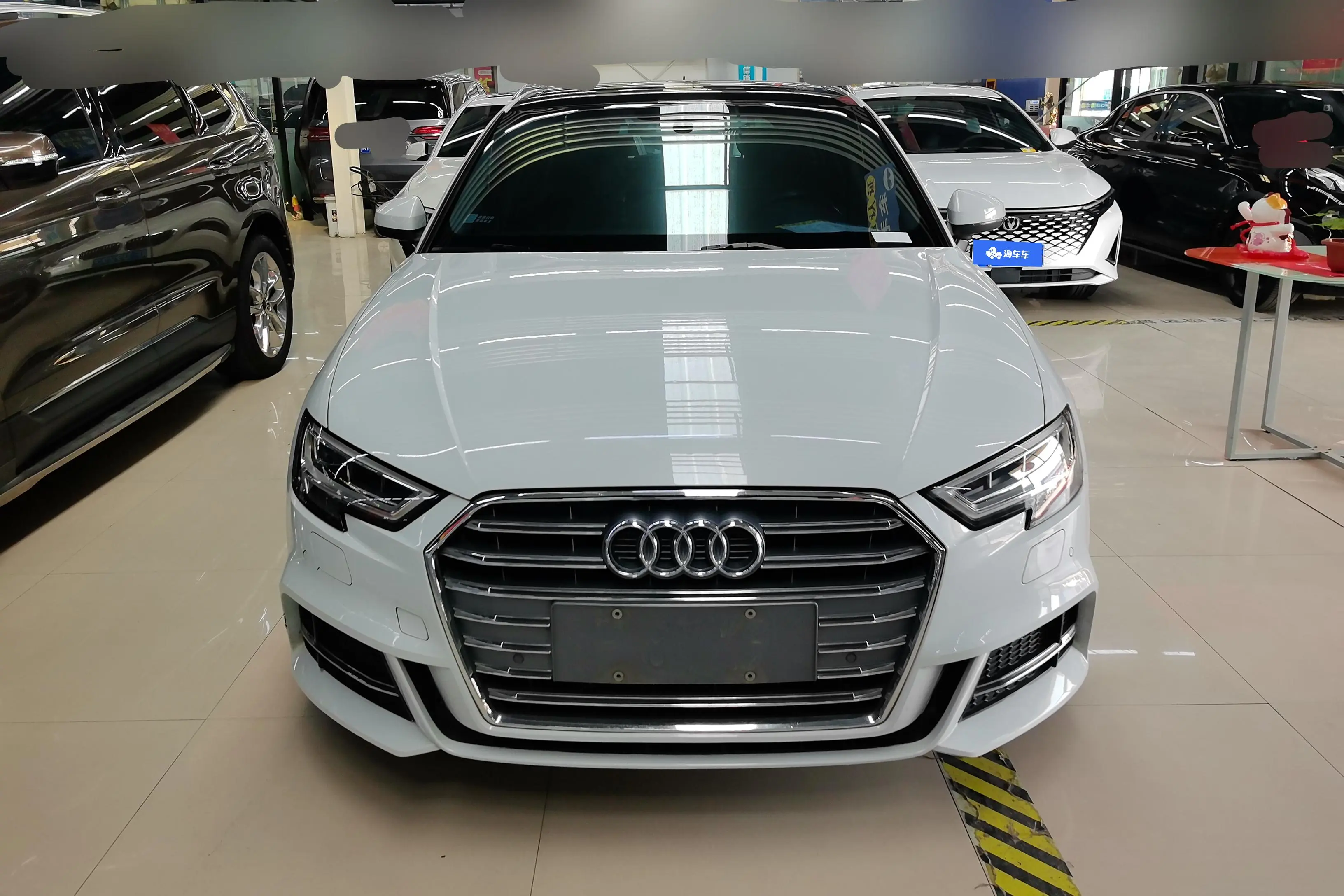 Audi A3  из Китая