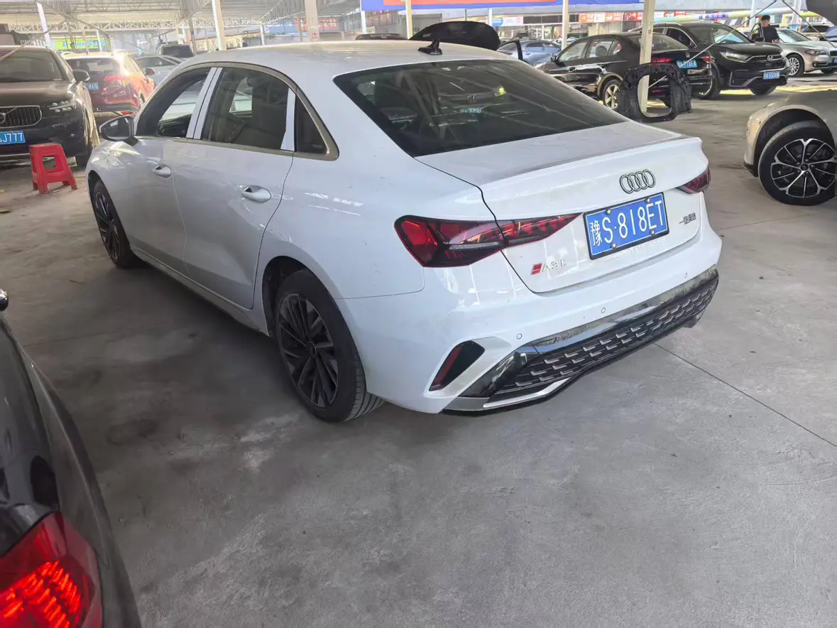 Audi A3  из Китая