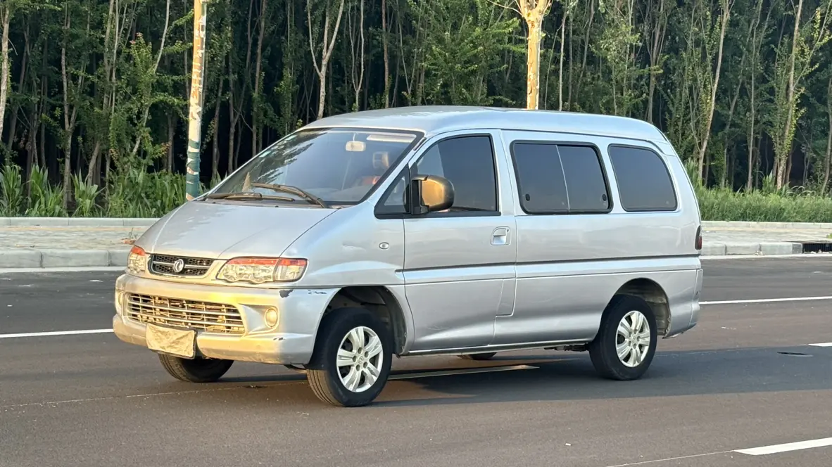 Forthing Lingzhi  из Китая