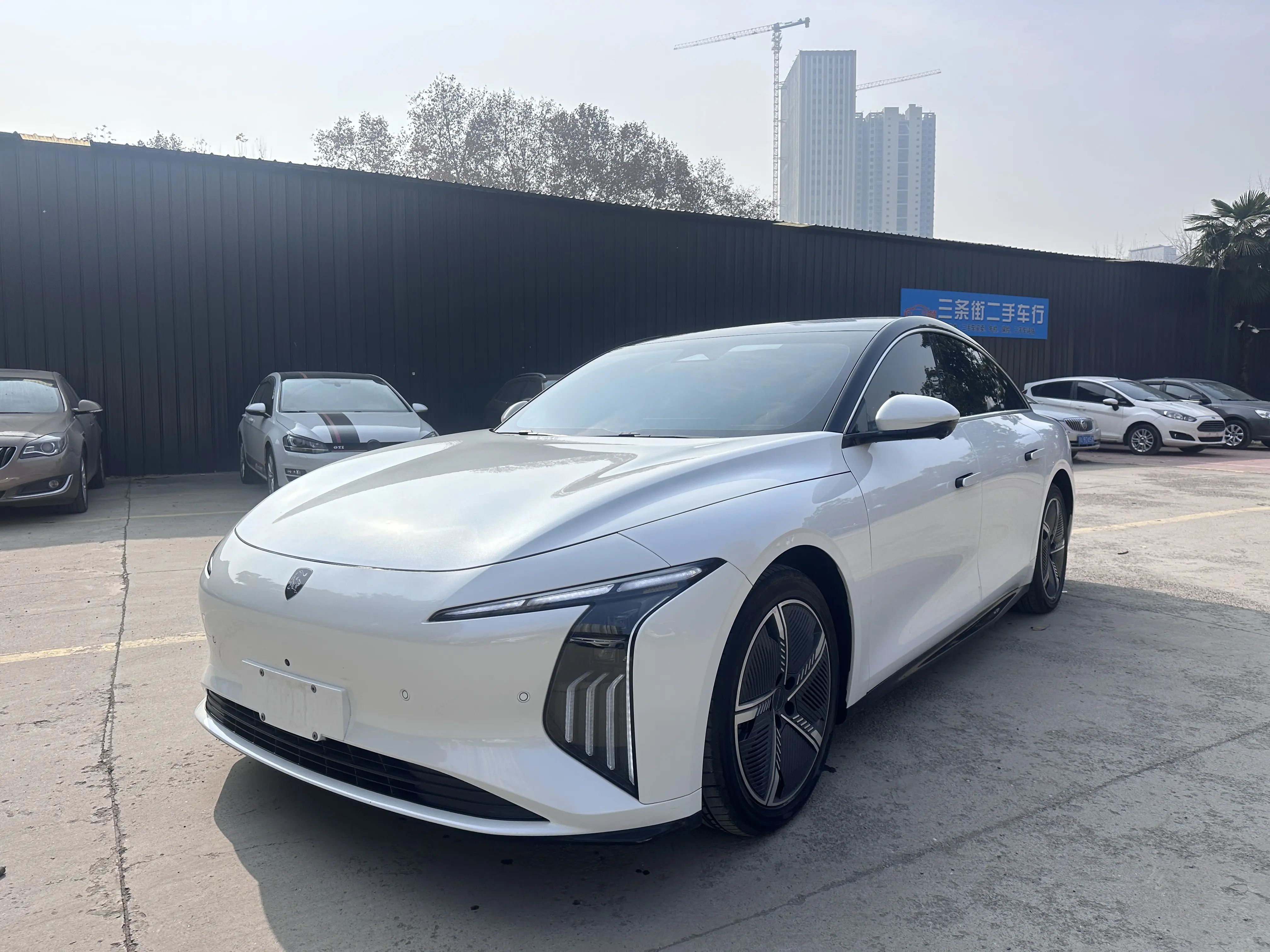 Forthing Xinghai S7  из Китая