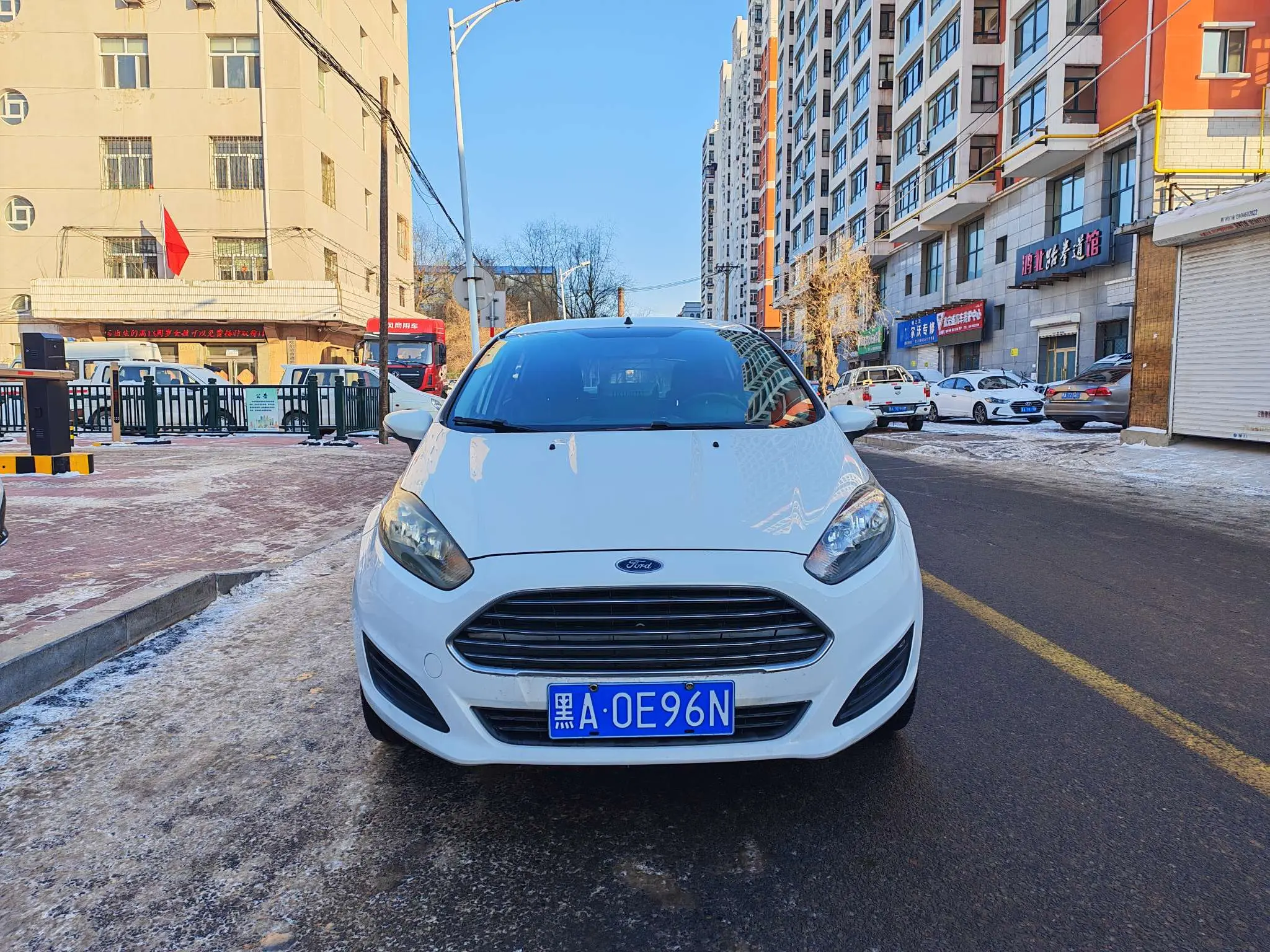 Ford Carnival  из Китая