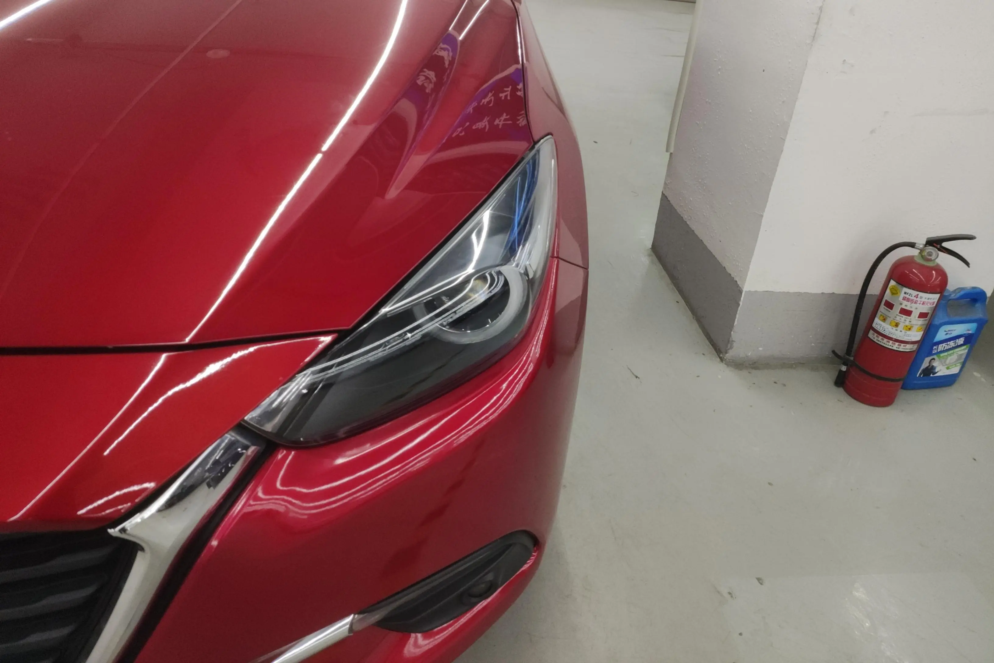 Mazda Axela (Mazda3)  из Китая