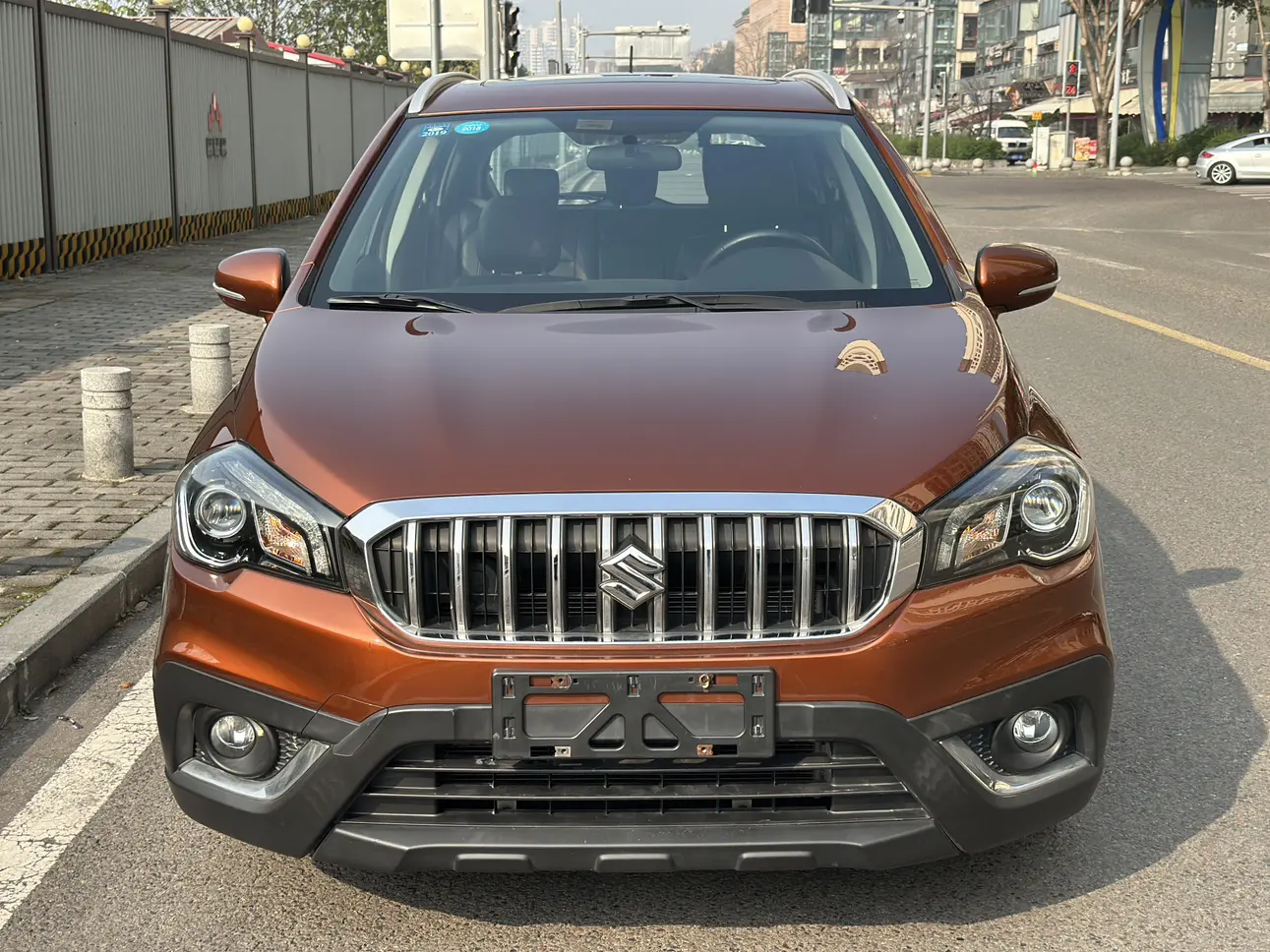 Suzuki Xiaotu  из Китая