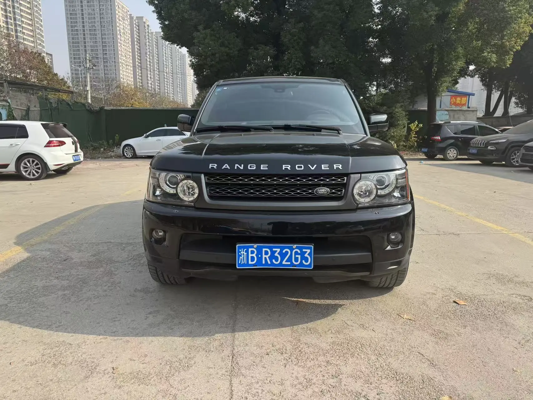 Land Rover Range Rover Sport  из Китая