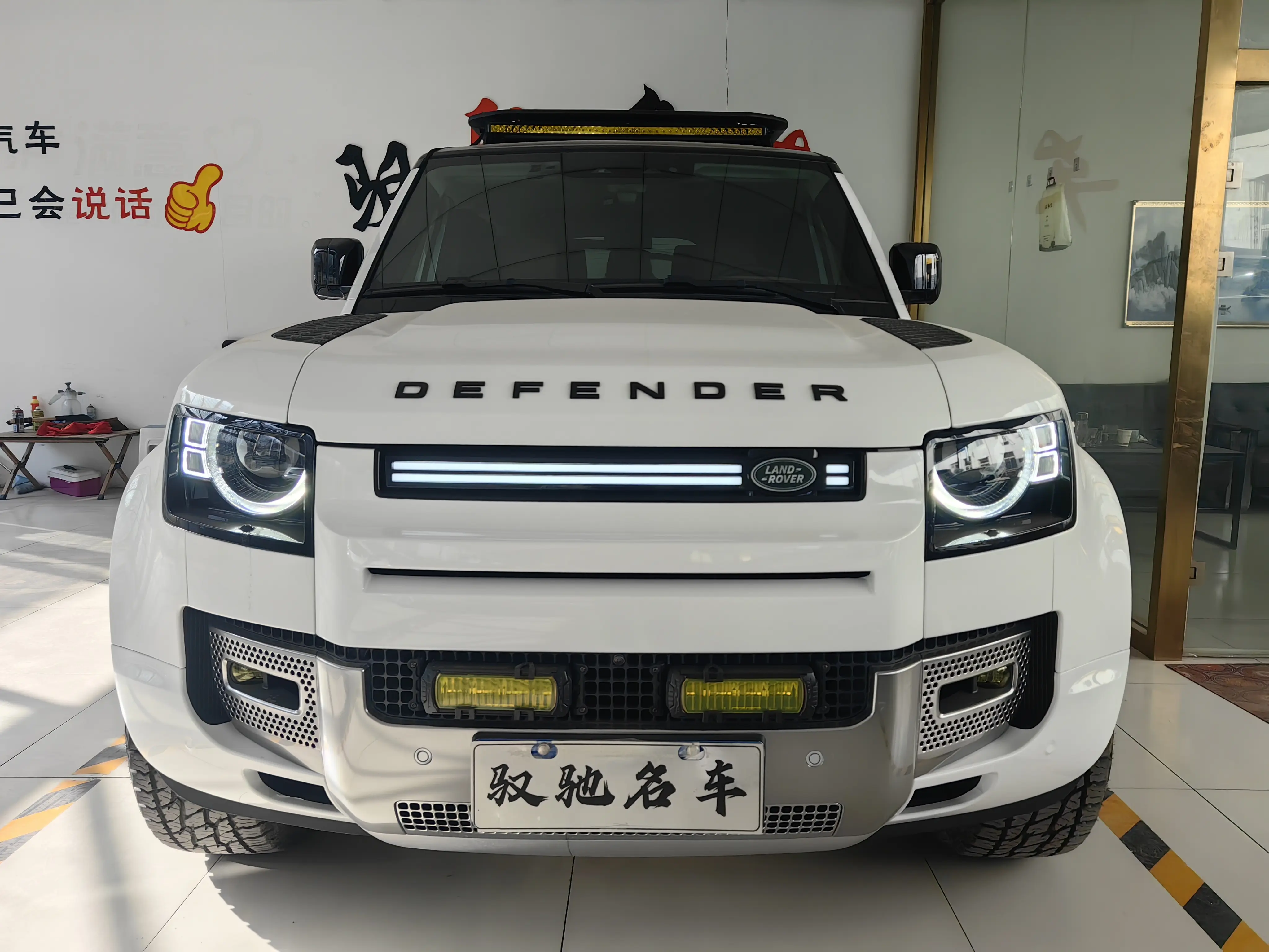 Land Rover Guard  из Китая