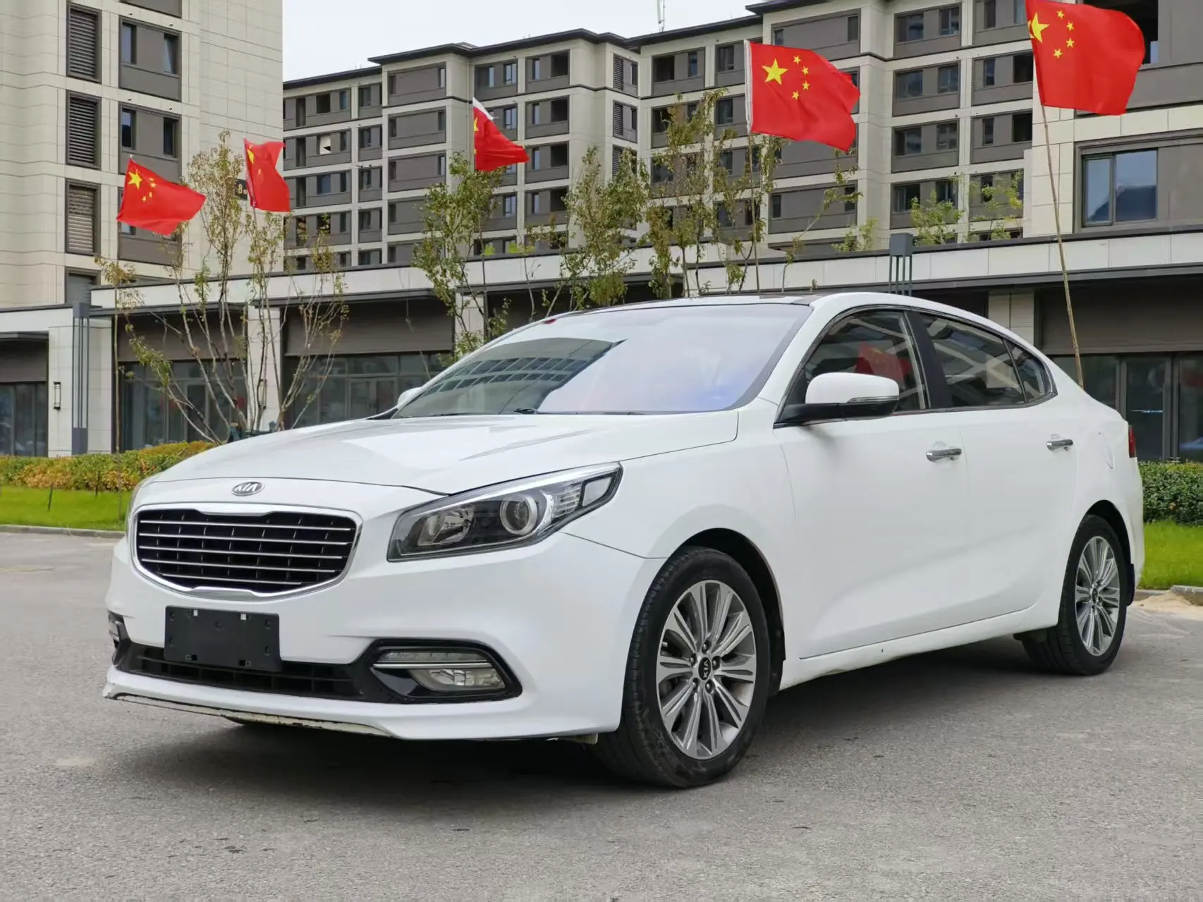 Kia K4  из Китая