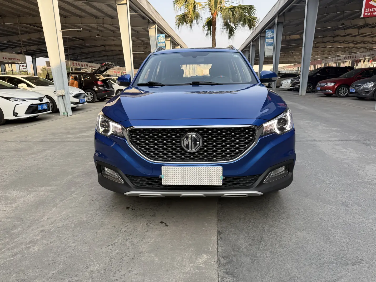 MG ZS  из Китая