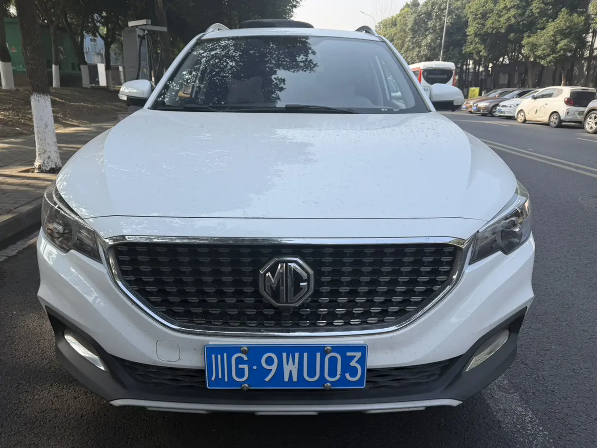 MG ZS  из Китая