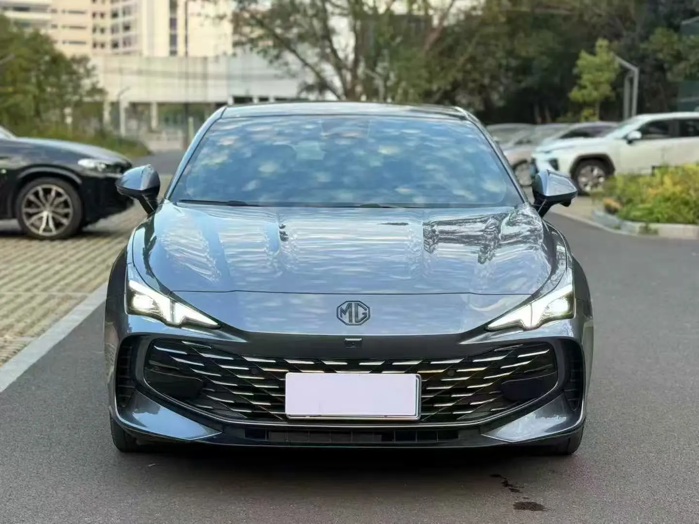 MG 7  из Китая