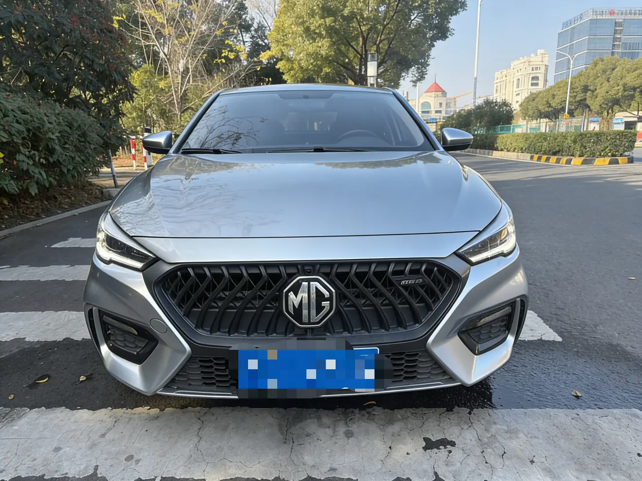 MG 6  из Китая