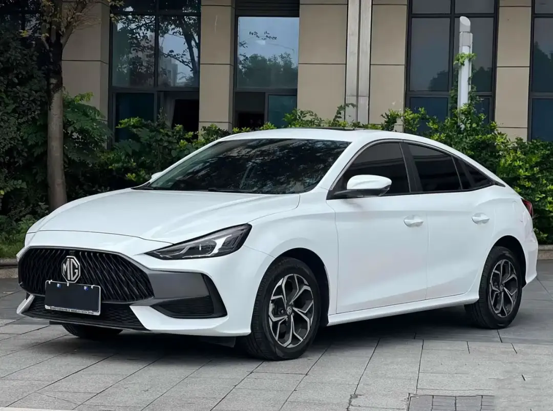 MG 5  из Китая