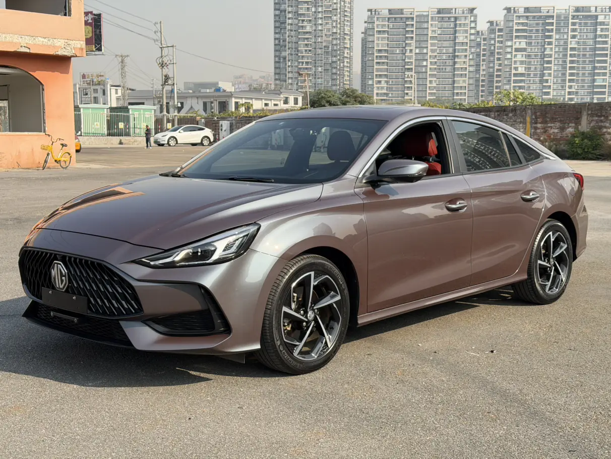 MG 5  из Китая