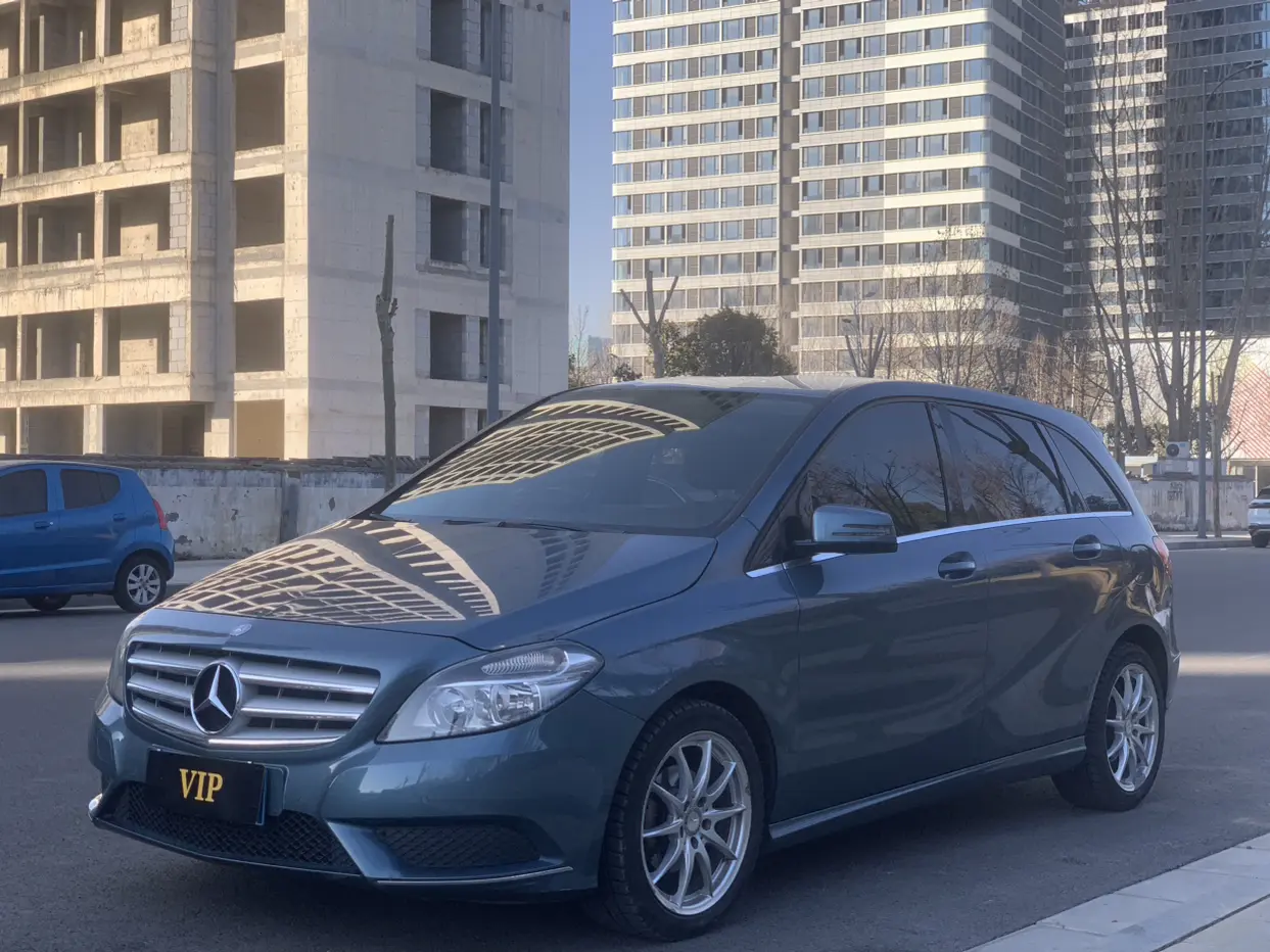 Mercedes-Benz Mercedes Benz B Class  из Китая