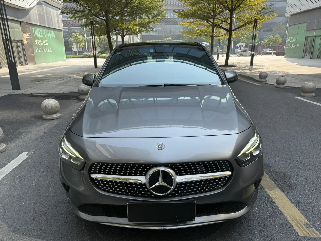 Mercedes-Benz Mercedes Benz B Class  из Китая