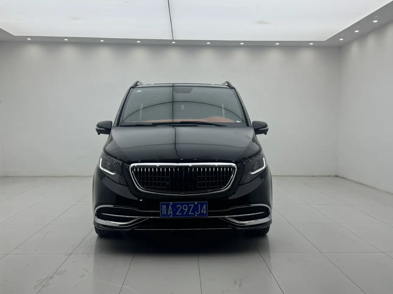 Mercedes-Benz Vito  из Китая