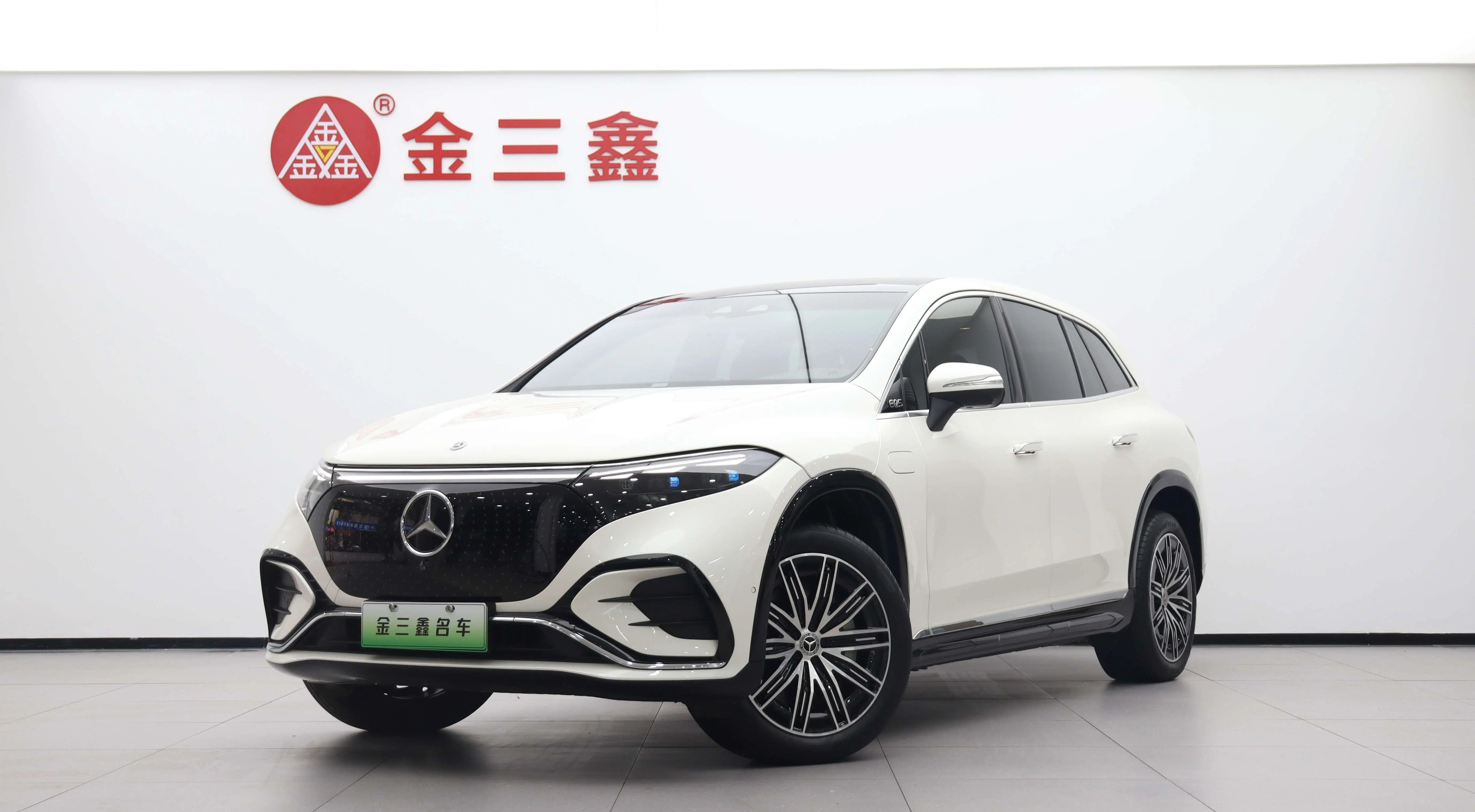 Mercedes-Benz EQS SUV  из Китая