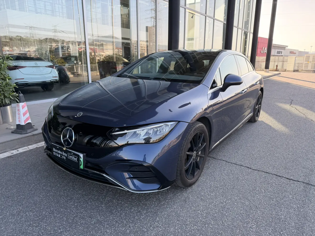 Mercedes-Benz EQE  из Китая