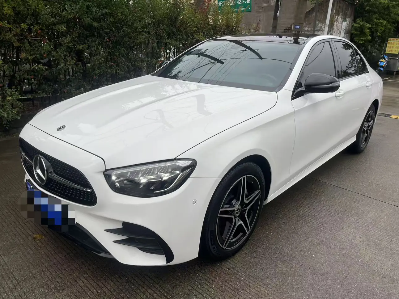 Mercedes-Benz E-Class  из Китая