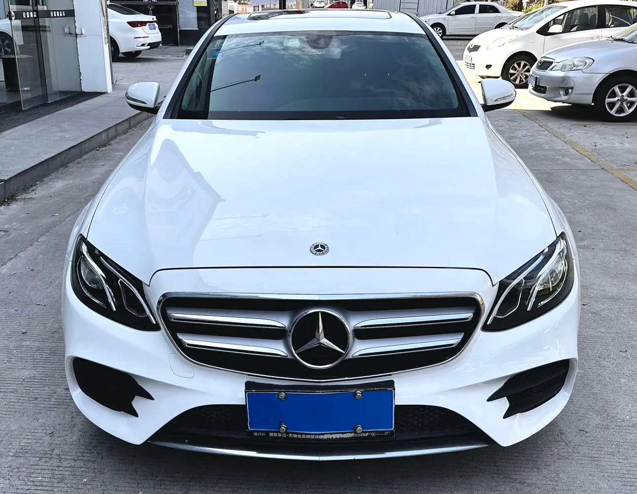 Mercedes-Benz E-Class  из Китая