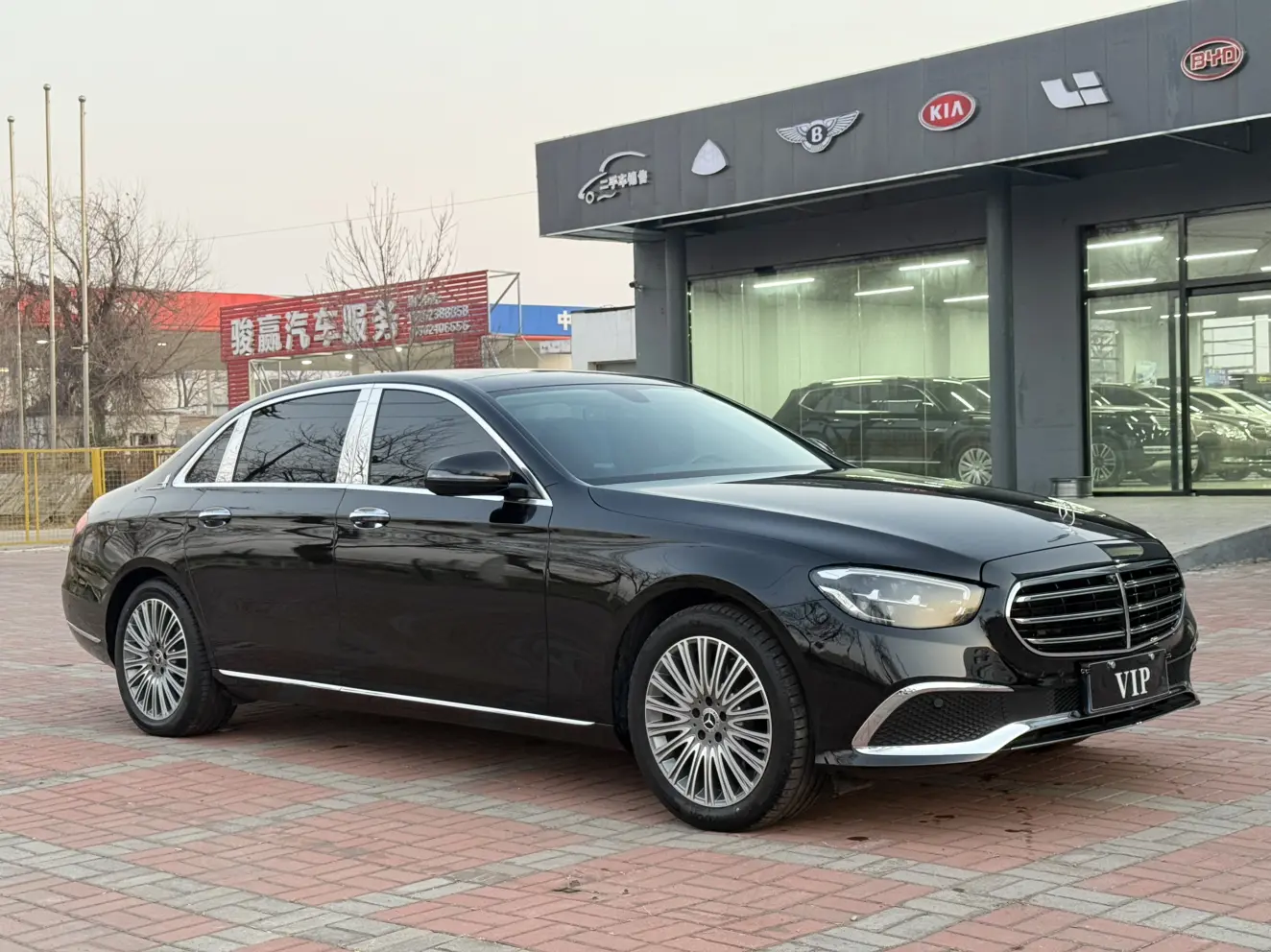 Mercedes-Benz E-Class  из Китая