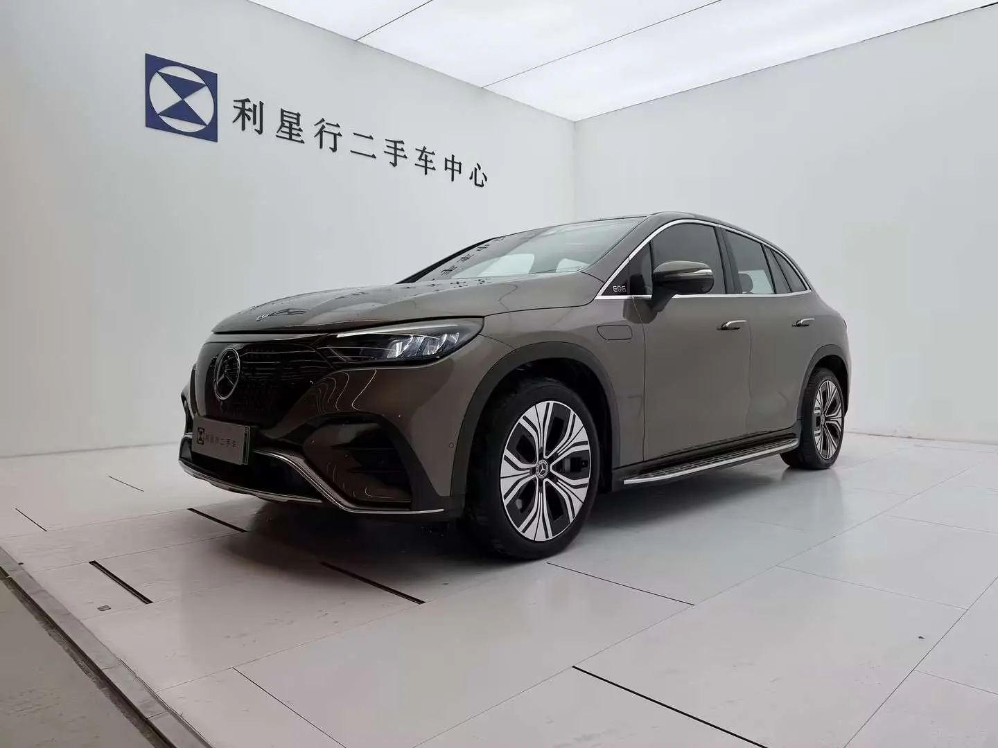 Mercedes-Benz EQE SUV  из Китая