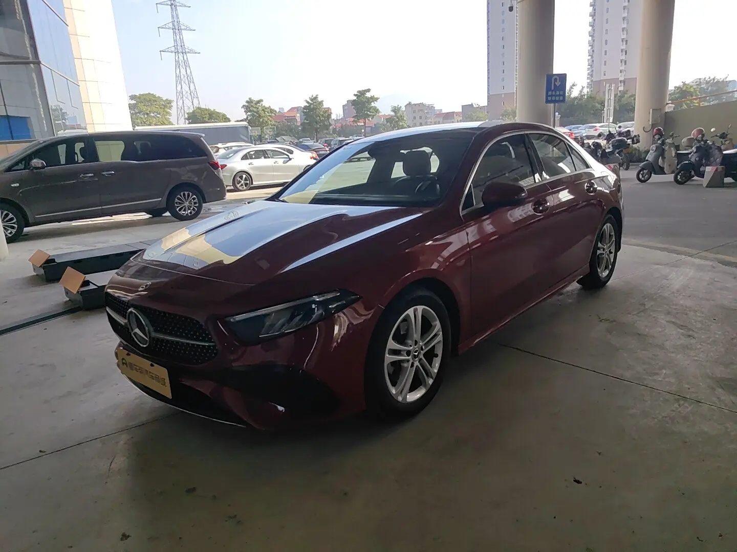 Mercedes-Benz Mercedes Benz A Class  из Китая