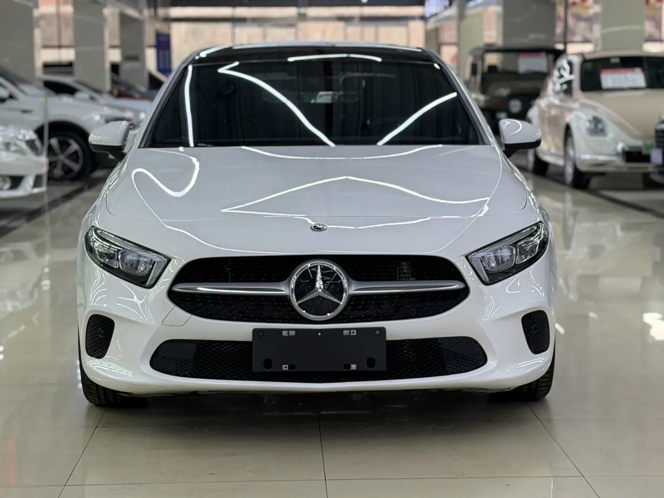 Mercedes-Benz Mercedes Benz A Class  из Китая