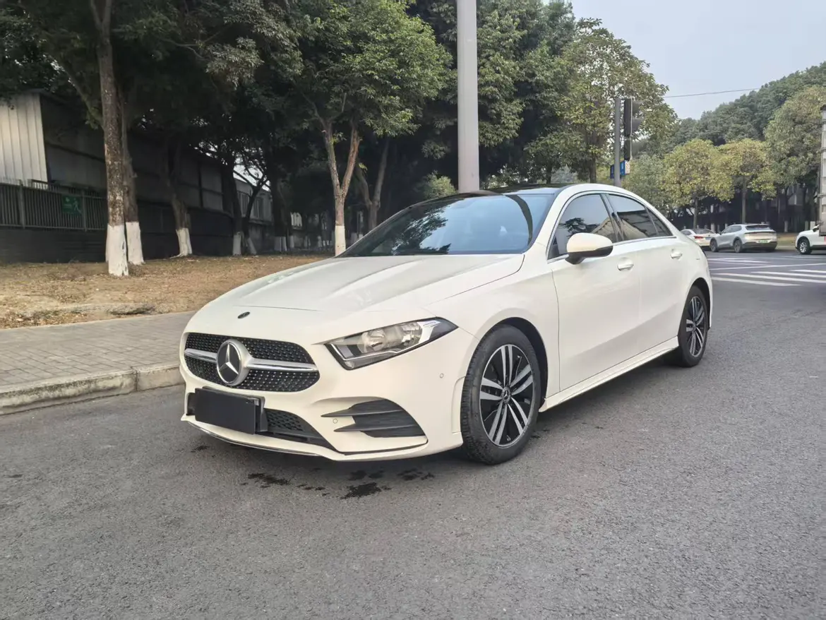 Mercedes-Benz Mercedes Benz A Class  из Китая