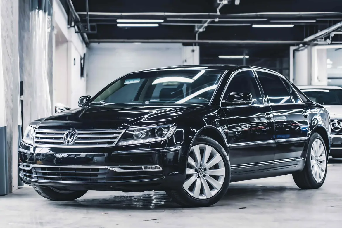 Volkswagen Phaeton  из Китая