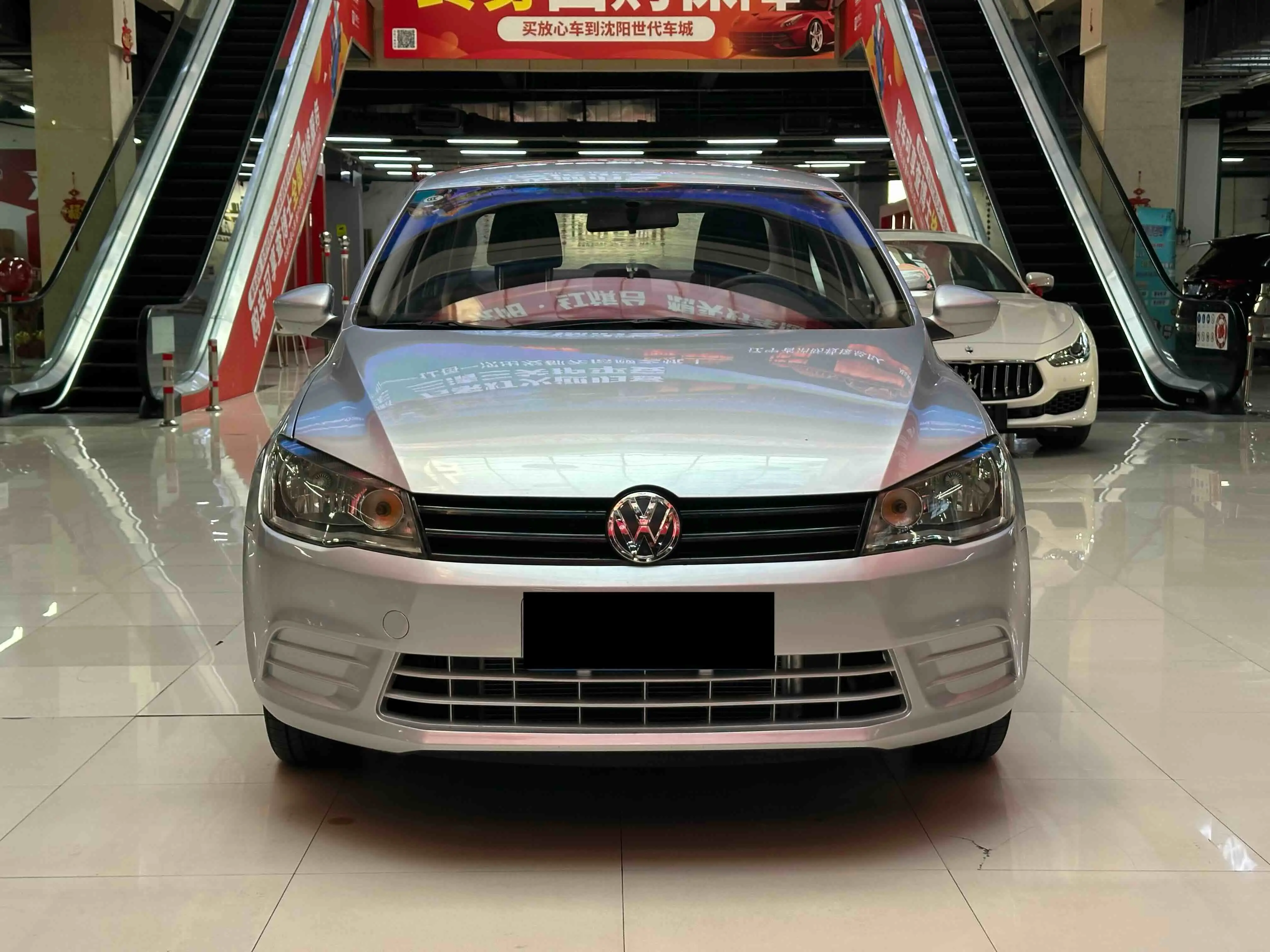 Volkswagen Jetta  из Китая