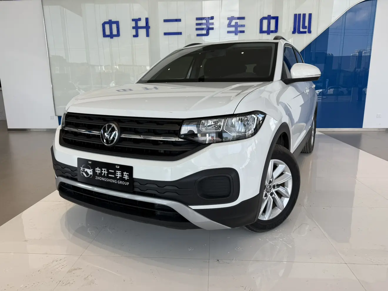 Volkswagen Explore the shadows  из Китая