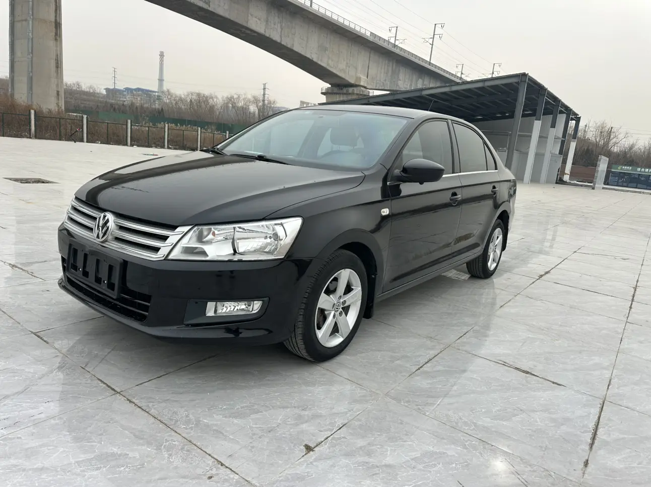 Volkswagen Santana  из Китая