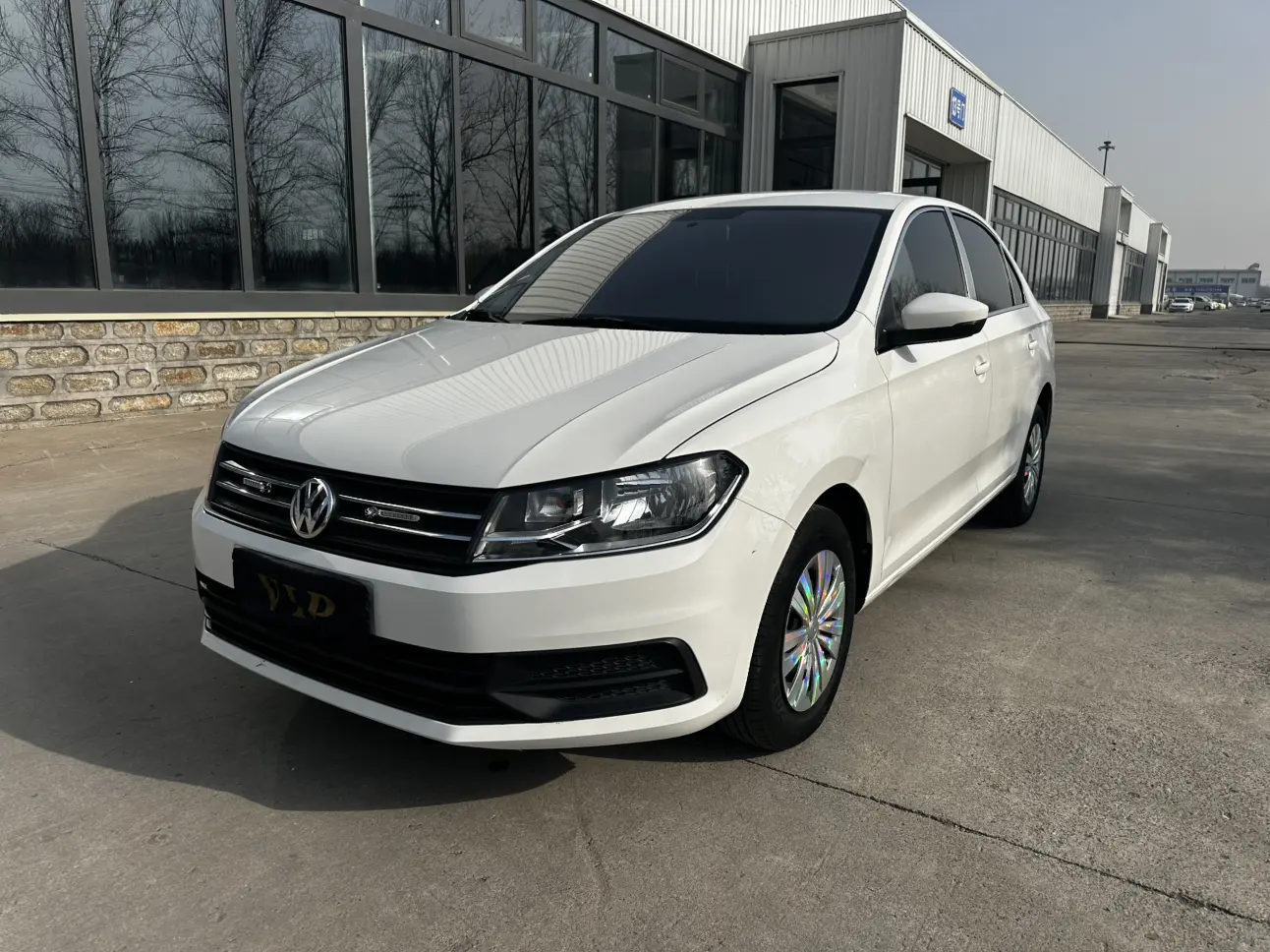 Volkswagen Santana  из Китая