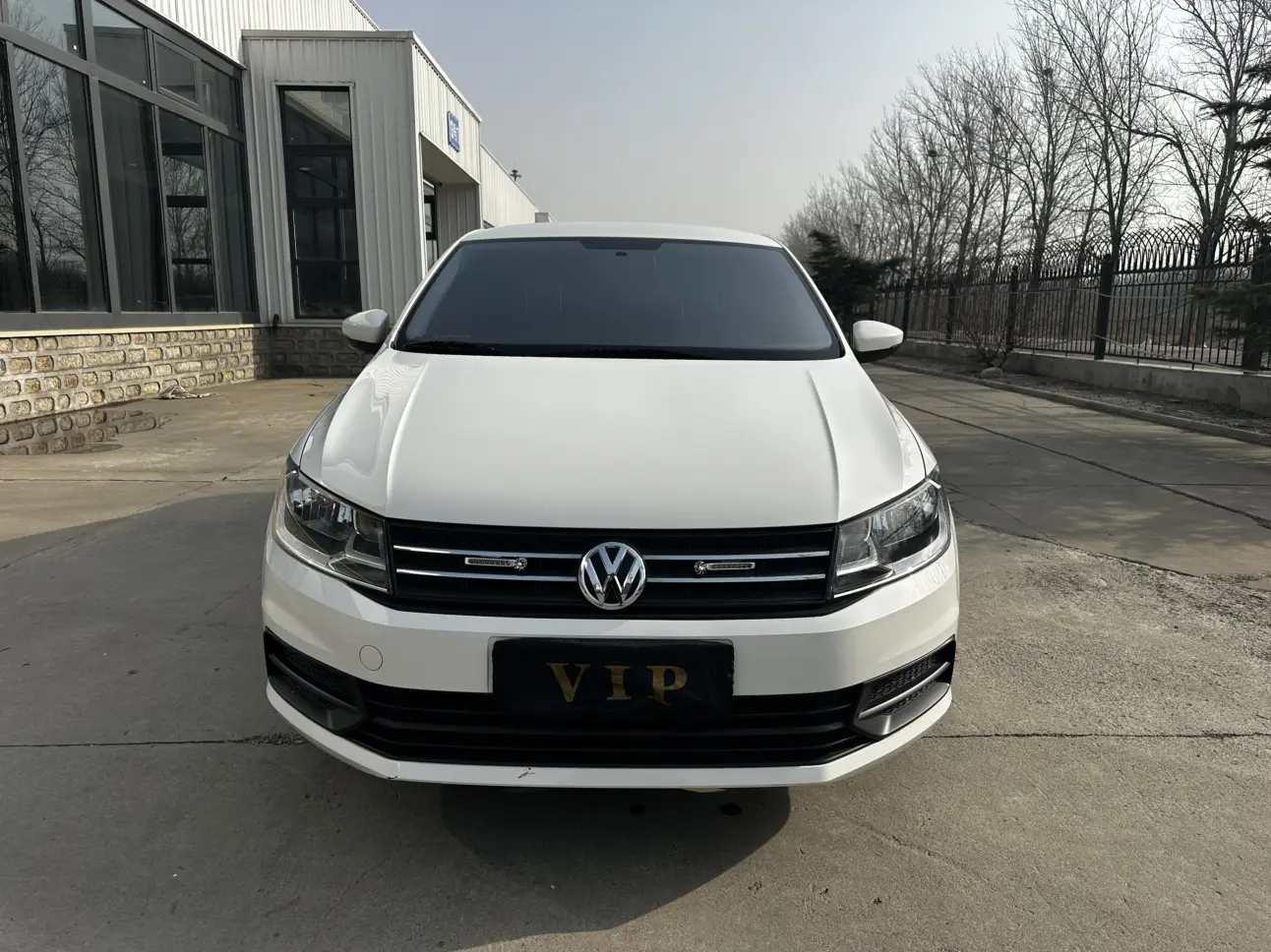 Volkswagen Santana  из Китая