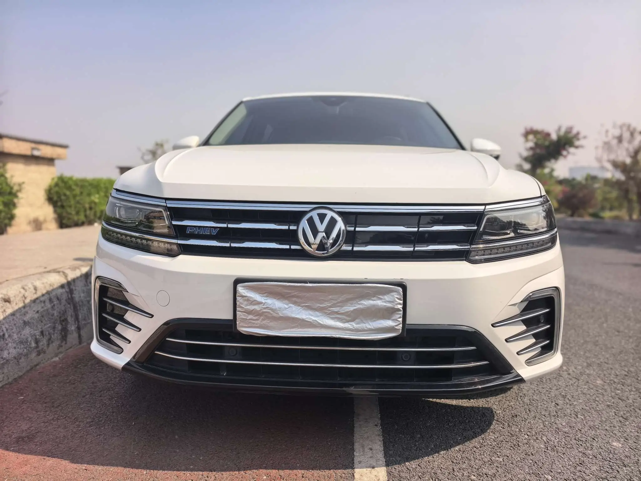 Volkswagen Tiguan L PHEV  из Китая