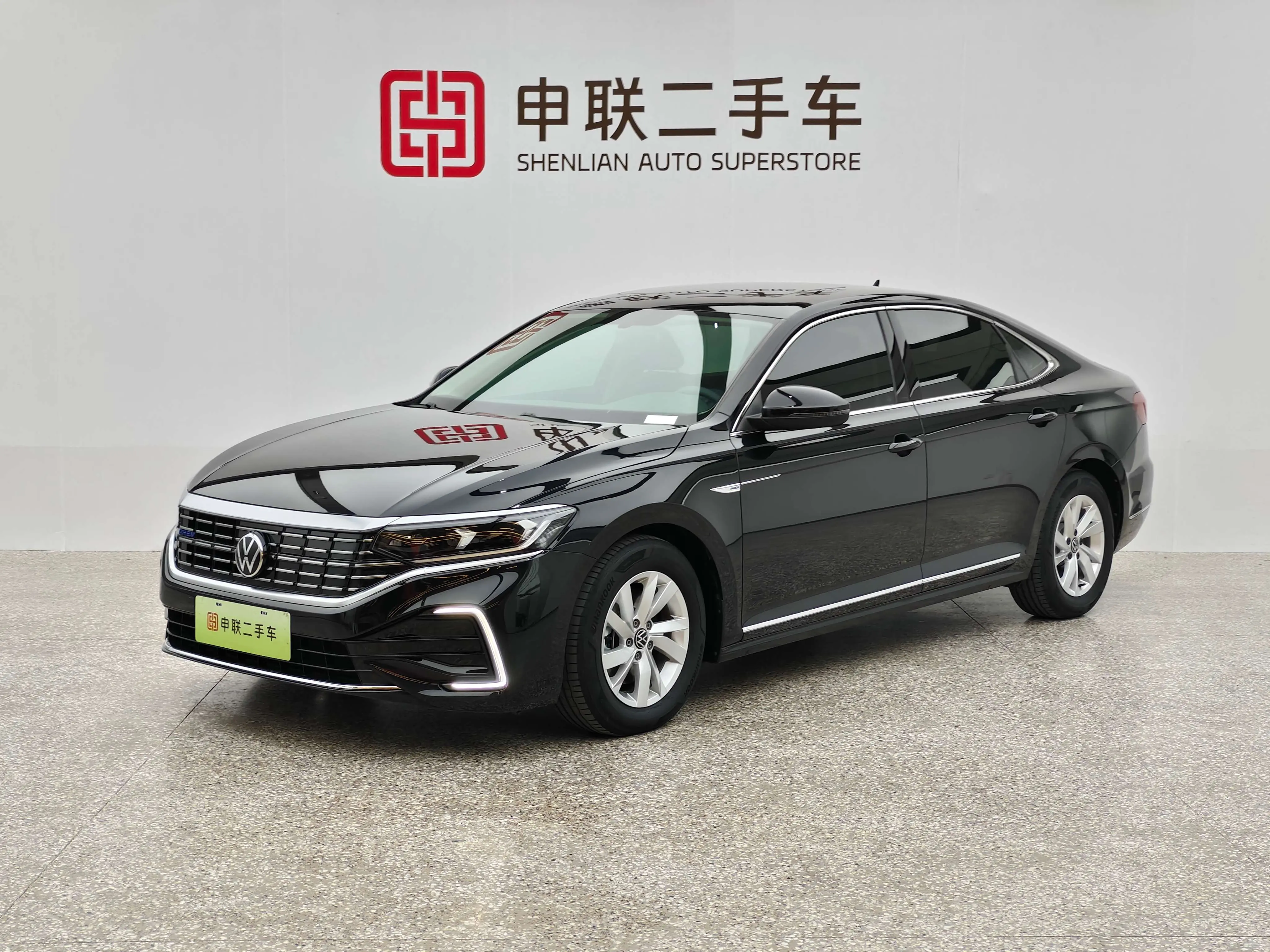 Volkswagen Passat PHEV  из Китая