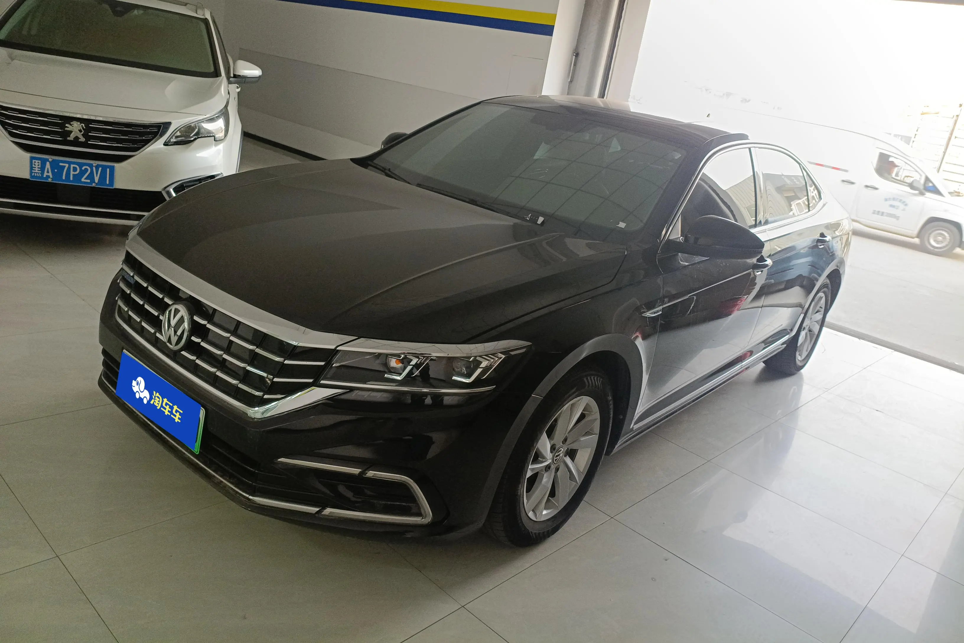 Volkswagen Passat PHEV  из Китая