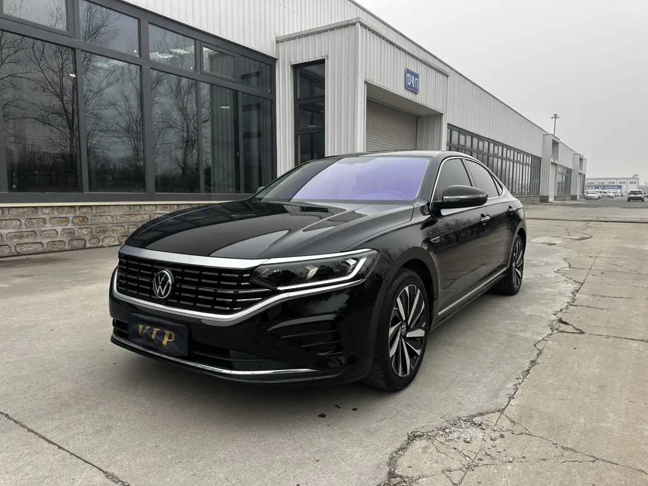 Volkswagen Passat  из Китая