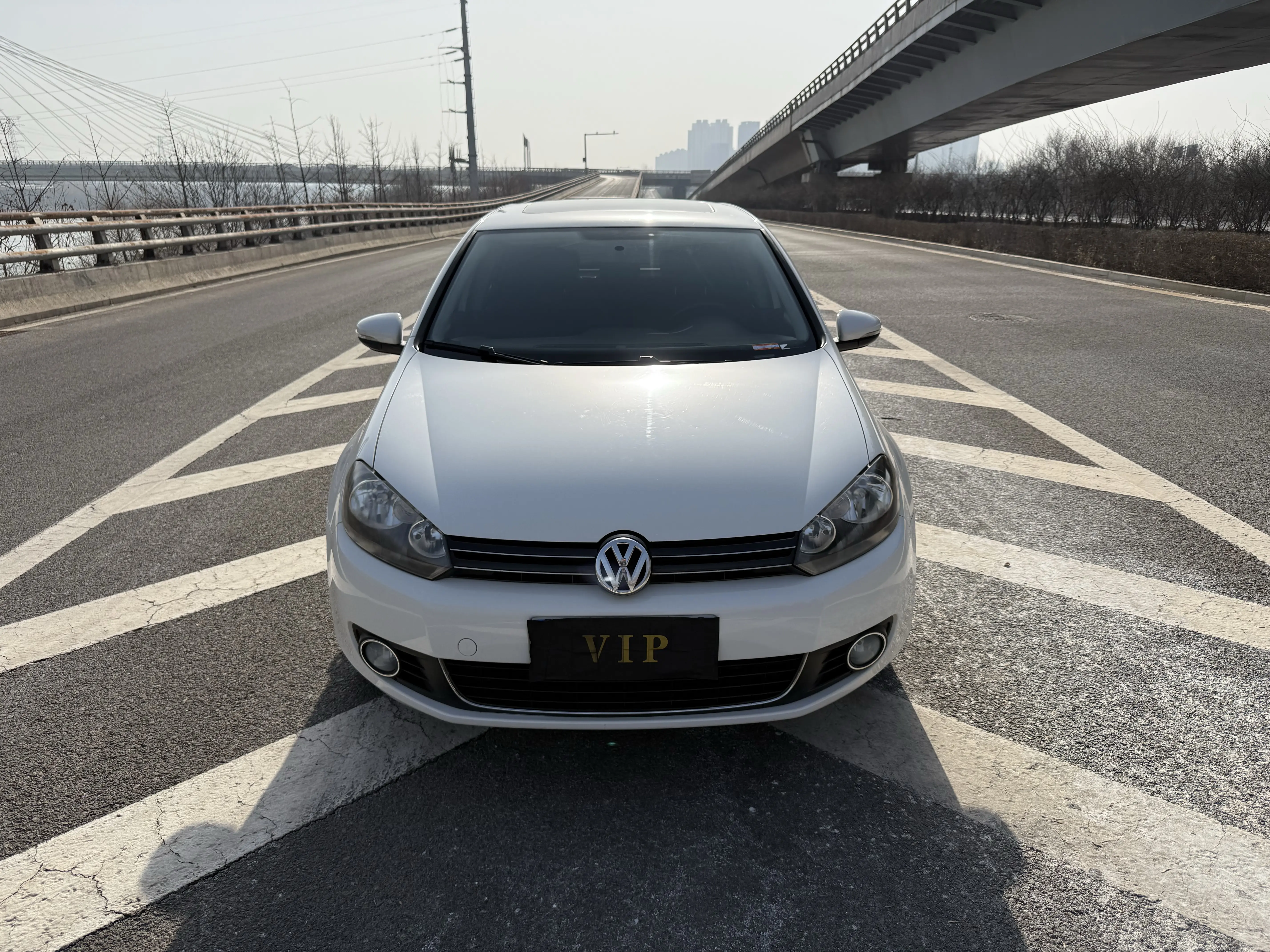 Volkswagen Golf  из Китая