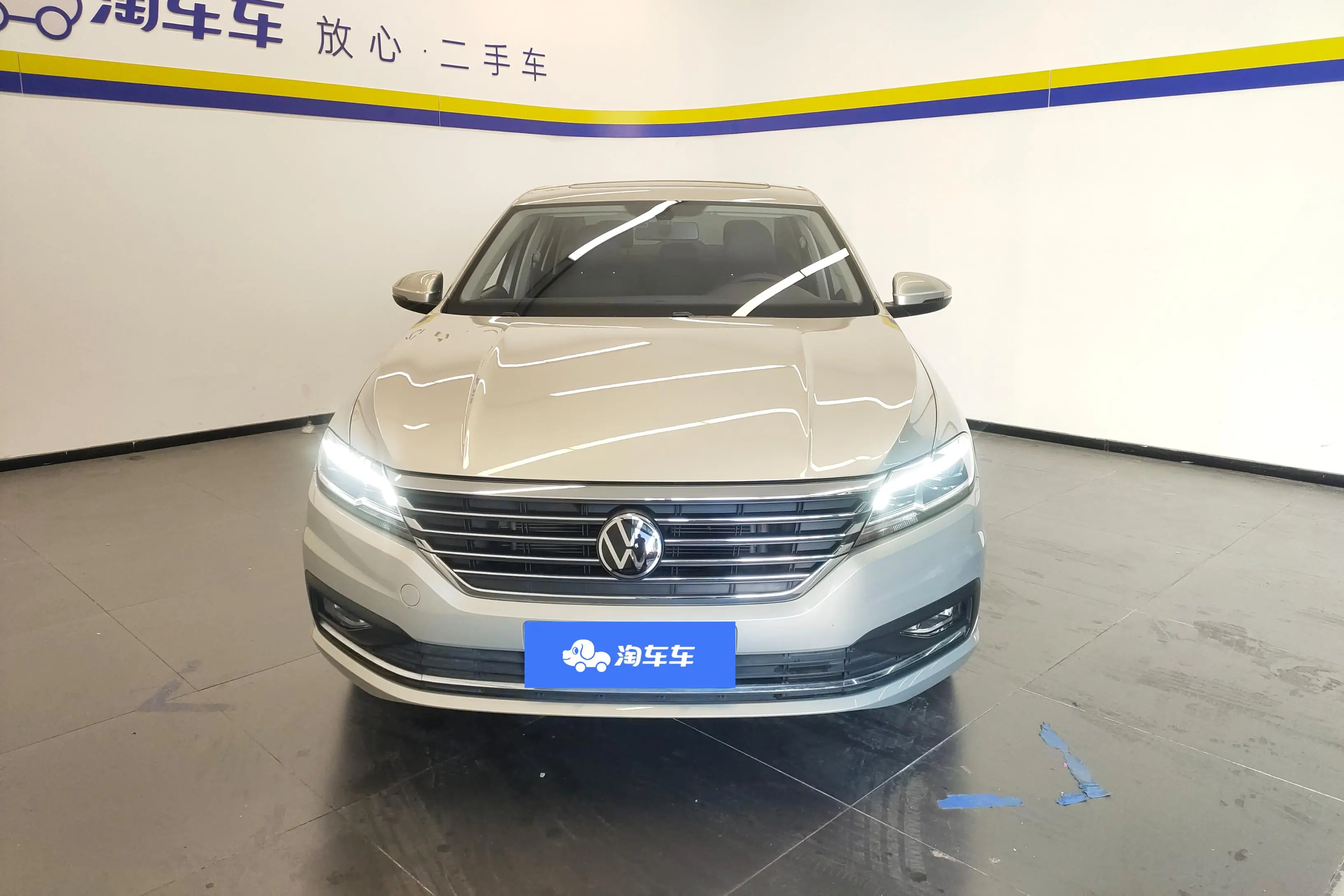 Volkswagen Lavida  из Китая